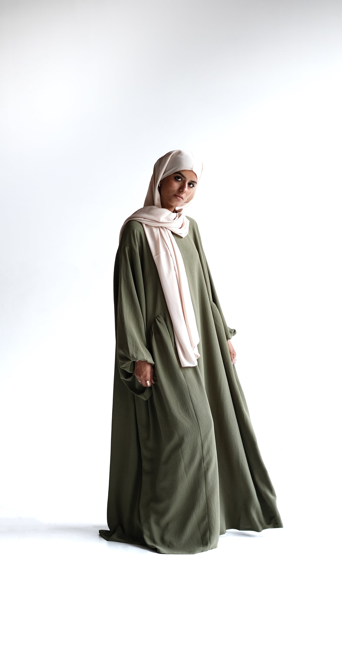 AFRAA ABAYA GREEN