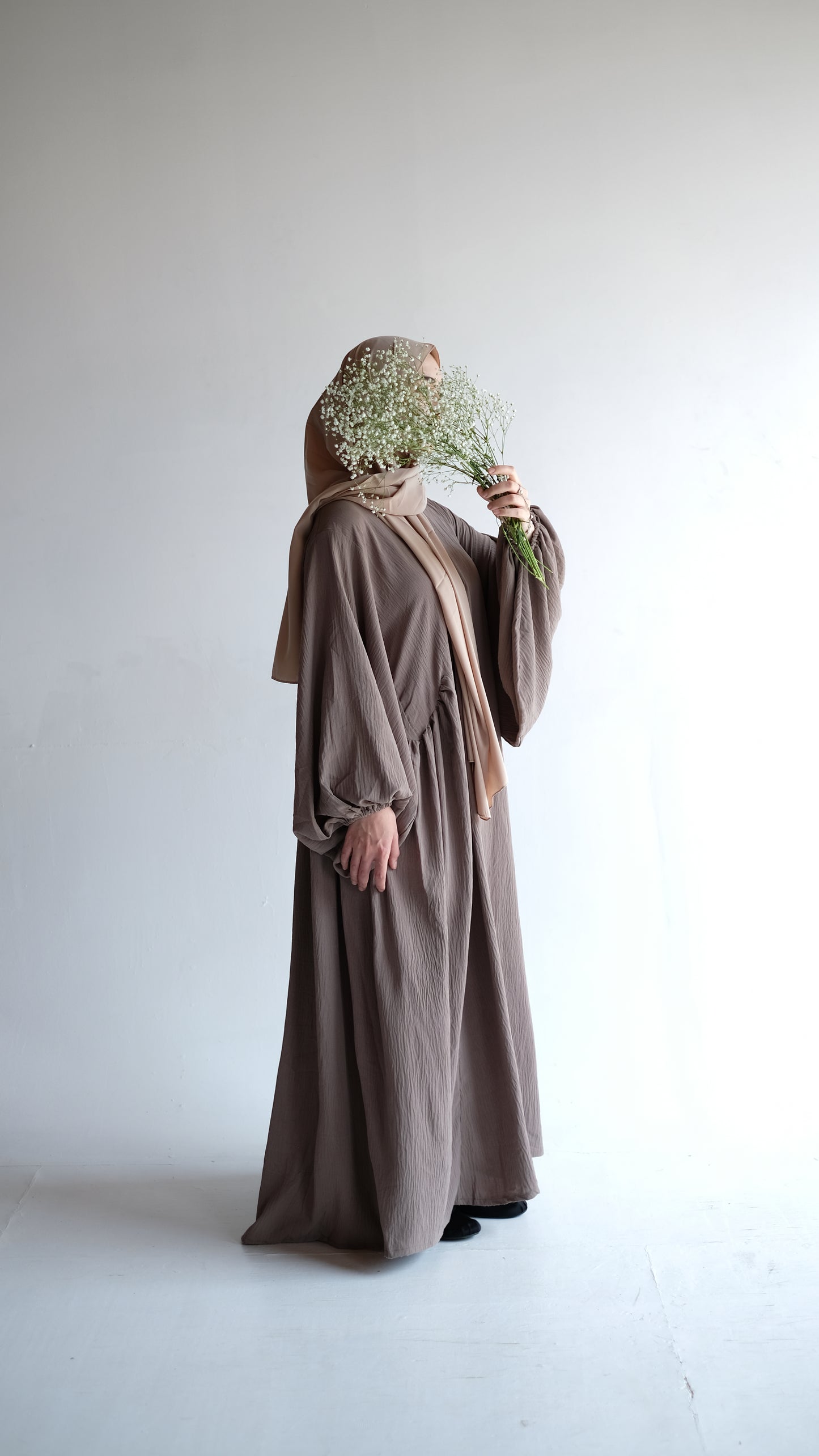 AFRAA ABAYA TAUPE