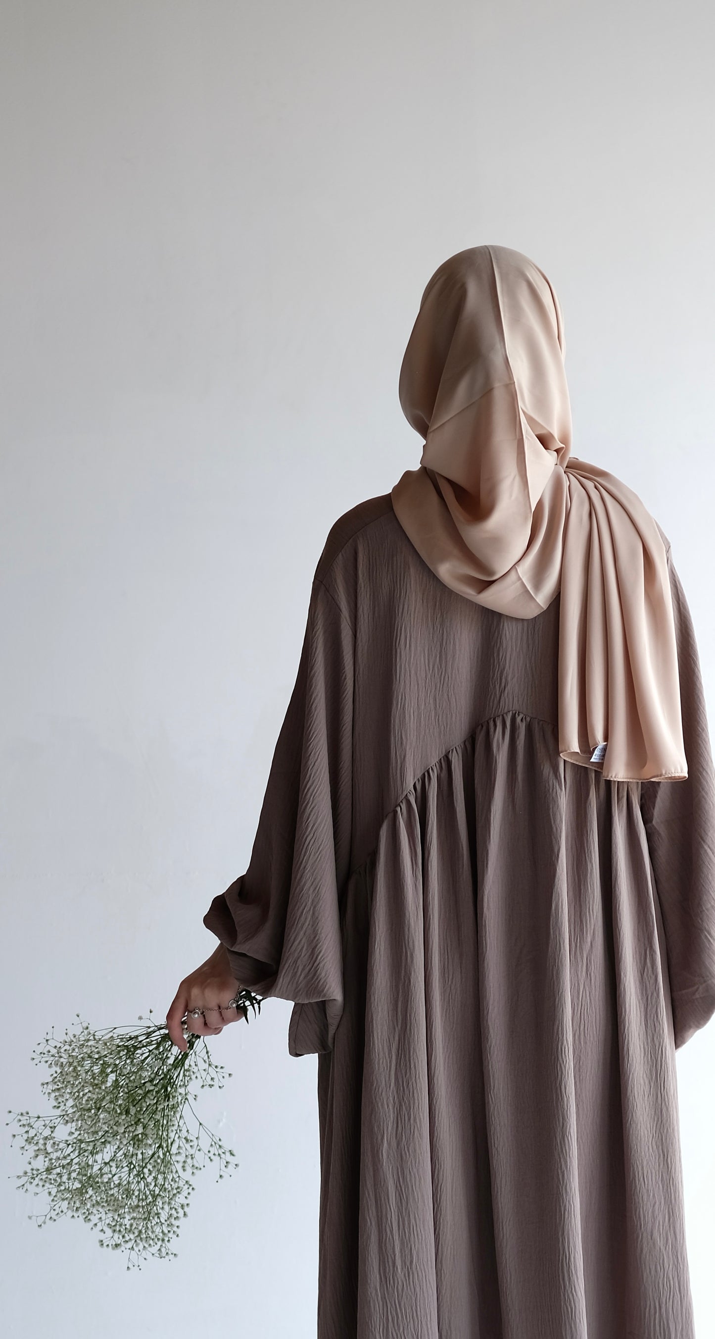 AFRAA ABAYA TAUPE